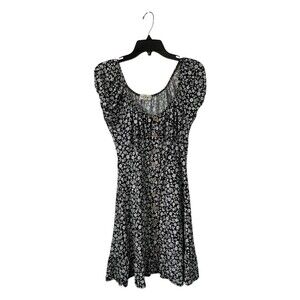 Women’s black floral dress size L